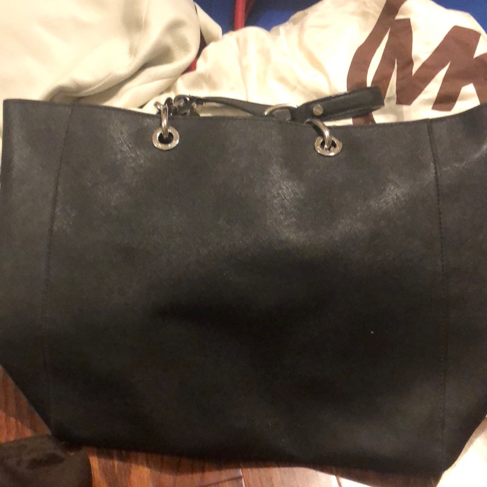 Michael kors shoulder bag